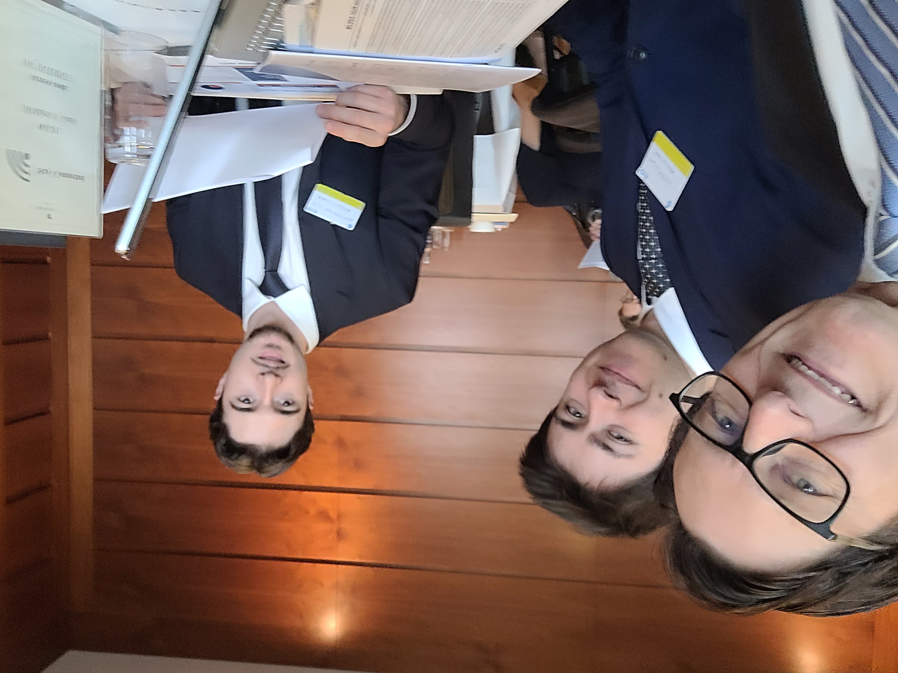 Cameron Majer mit Norbert Kalliwoda und Paul Baumeister